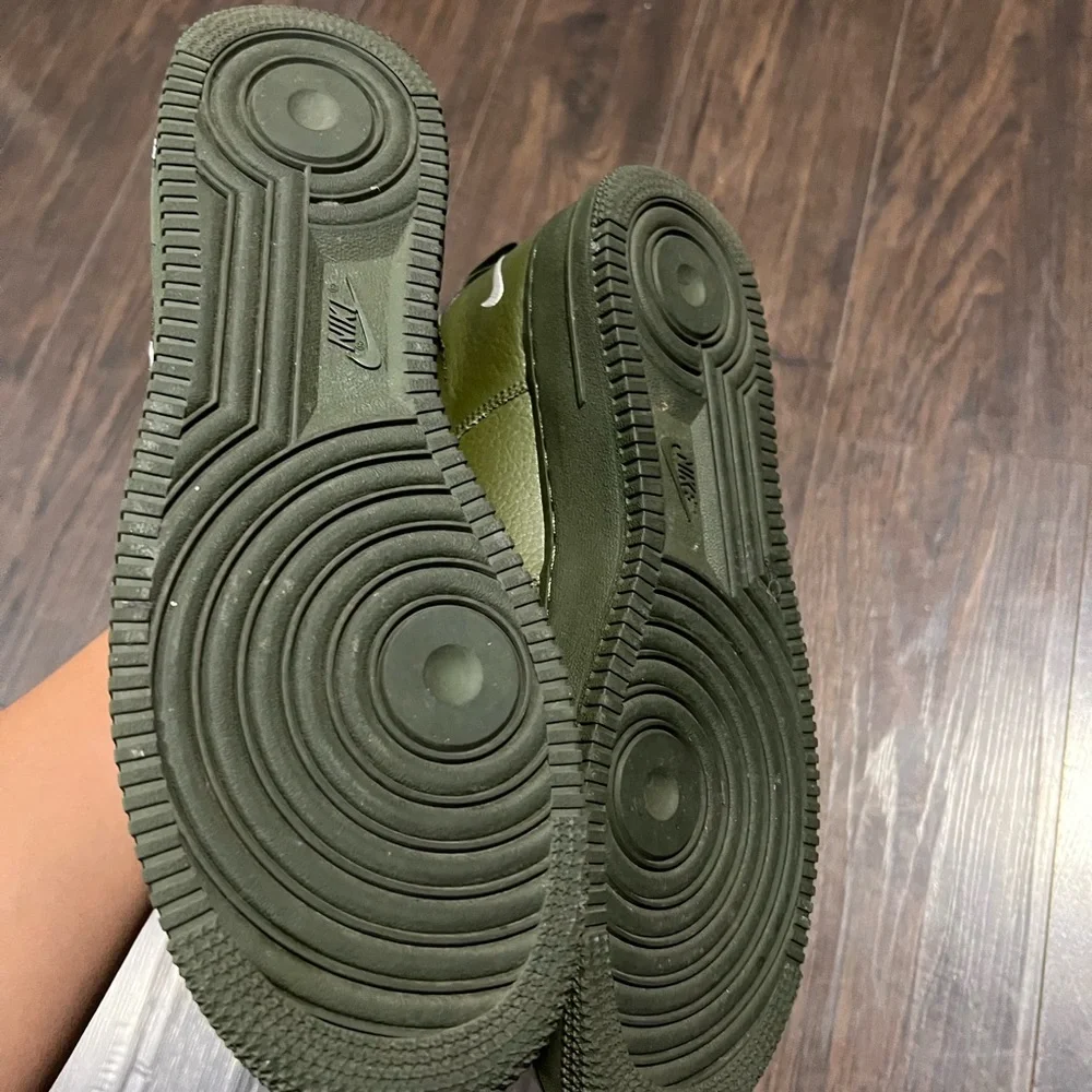 Sold - Picture 5 of 7